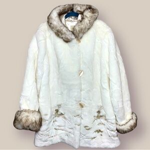Vintage 90 White Faux Fur Teddy Coat Hooded Mid Length Reindeer Print Native 2XL